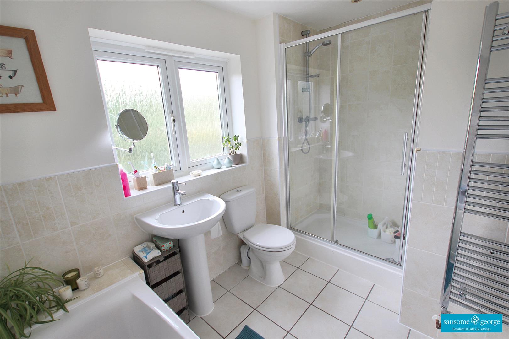 Woodthorne Close, Tilehurst, Tilehurst Reading
